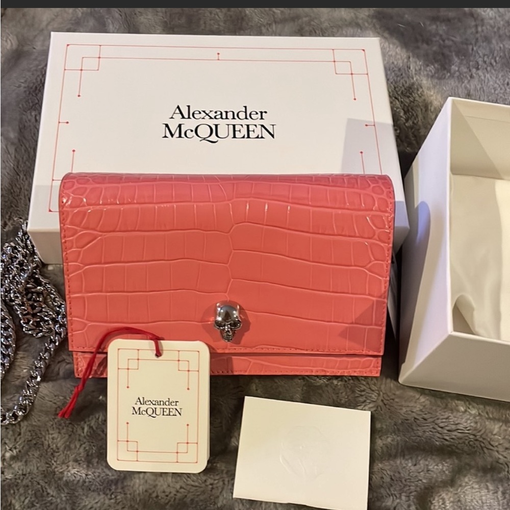 Alexander McQueen womens’ embossed leather skull shoulder bag. NWT